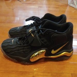 Nike Zoom Air Sanders Black/Gold Size 14